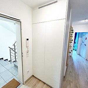 garderobenschrank vorne